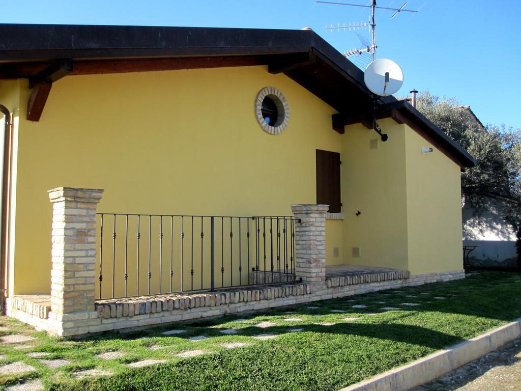 Agriturismo Tenuta Santa Maria Notaresco Exterior foto